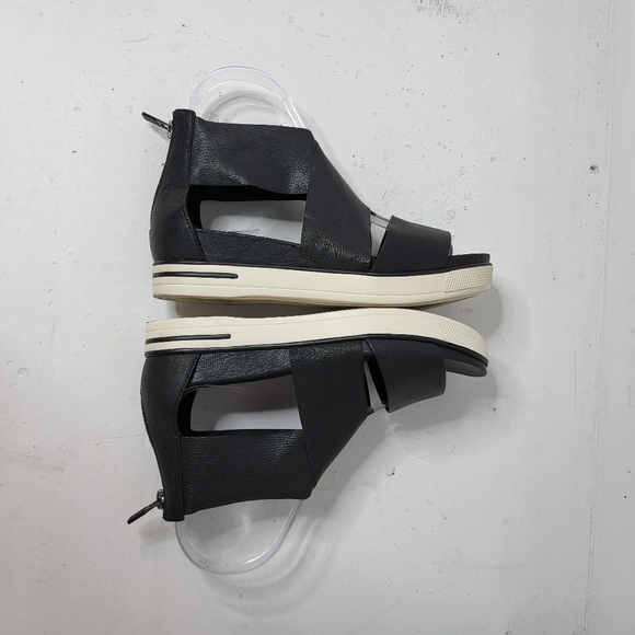 Eileen Fisher Women's Sport Wedge Sandal Black Leather Size 6 - Picture 5 of 9